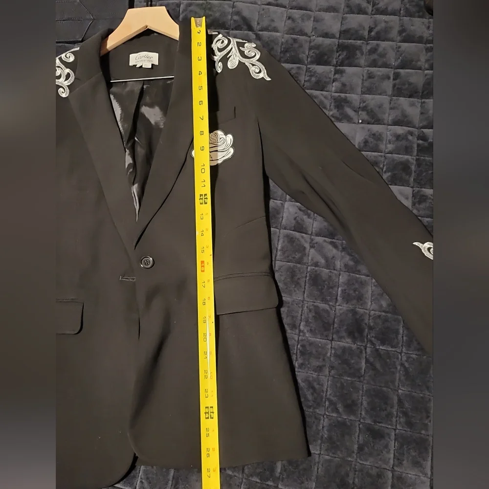 Vintage *RARE* Designer Blazer with Silver Applique *ONE OF A KIND* - Picture 7 of 12